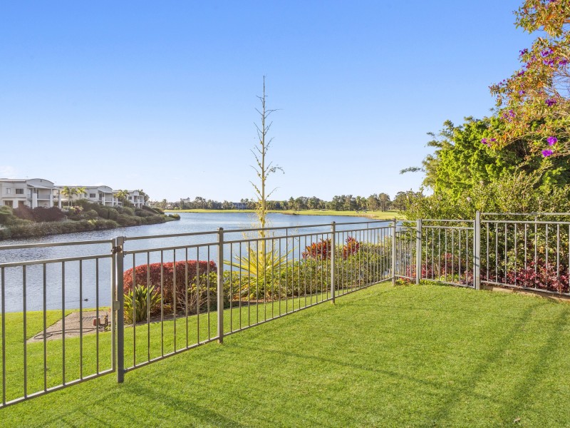 42/85 Palm Meadows Drive, Carrara QLD 4211
