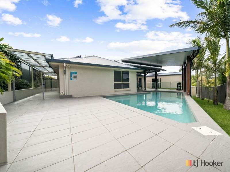 8 Soma Court, Mudgeeraba QLD 4213