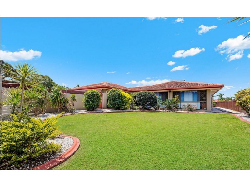 71 Witt Avenue, Carrara QLD 4211