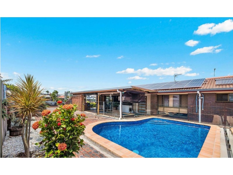 71 Witt Avenue, Carrara QLD 4211