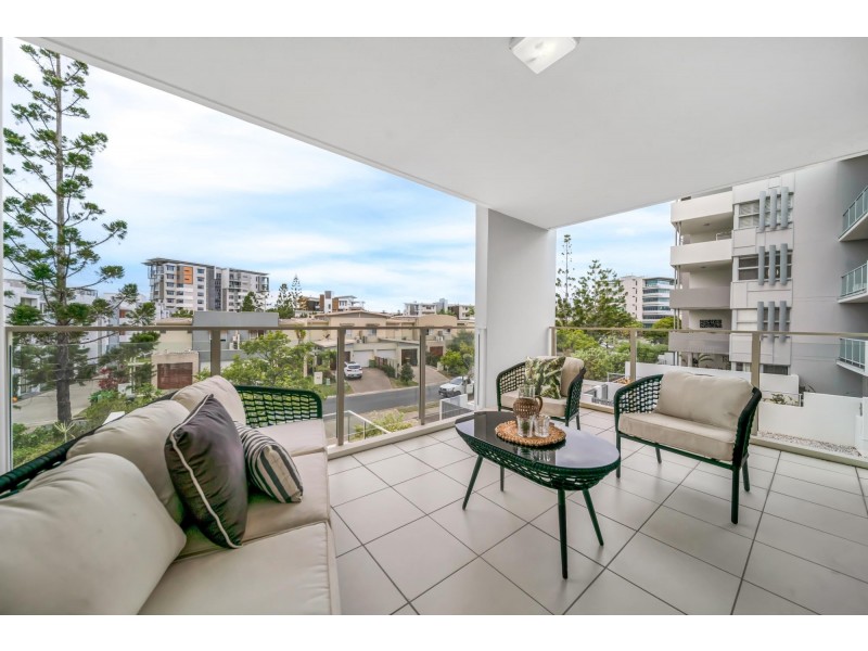 8/15 Laver Drive, Robina QLD 4226