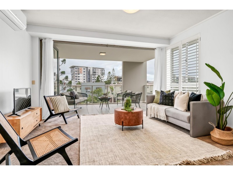 8/15 Laver Drive, Robina QLD 4226