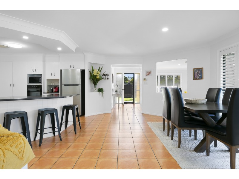 2 Camphor Wood Court, Robina QLD 4226