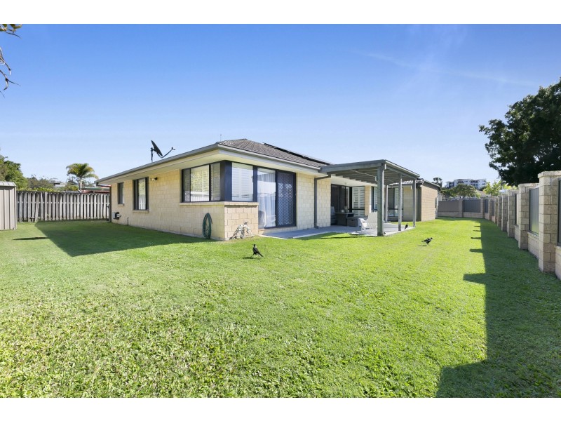 2 Camphor Wood Court, Robina QLD 4226