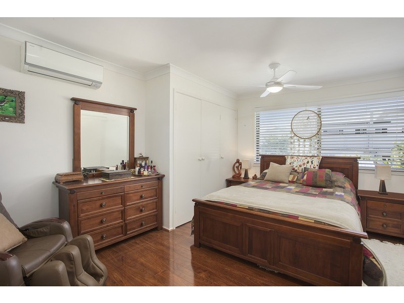 11 Sonia Street, Miami QLD 4220