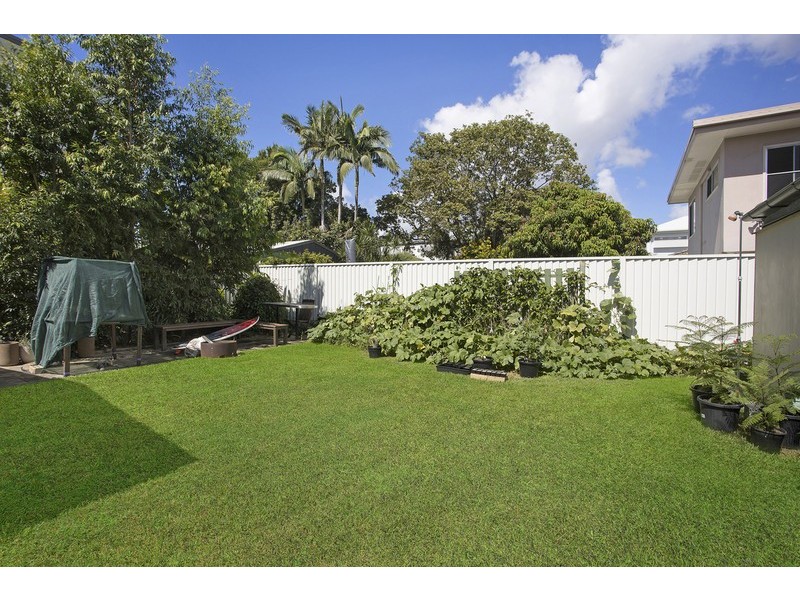 11 Sonia Street, Miami QLD 4220