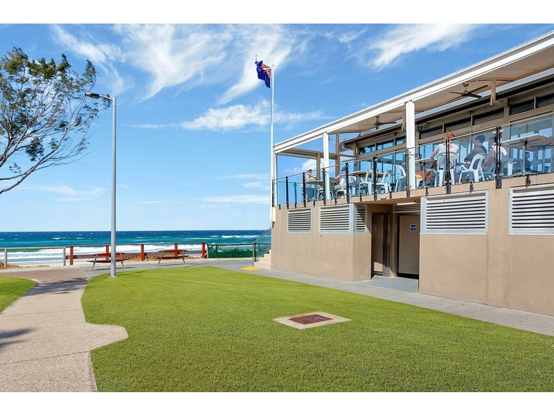 11 Sonia Street, Miami QLD 4220