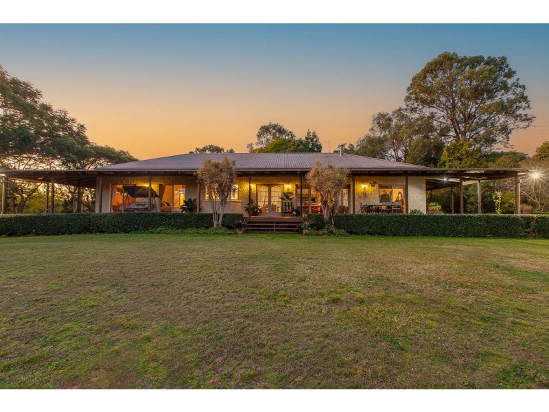 40 Needham Road, Luscombe QLD 4207