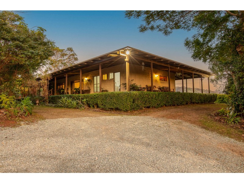 40 Needham Road, Luscombe QLD 4207
