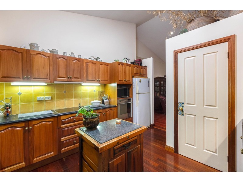 40 Needham Road, Luscombe QLD 4207