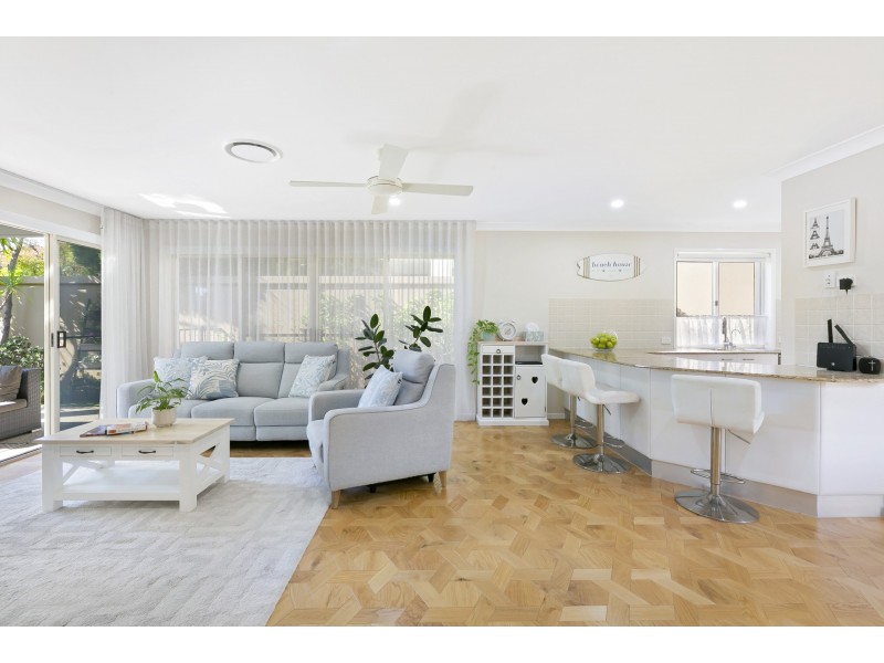 5/3 Robina Town Centre Drive, Robina QLD 4226