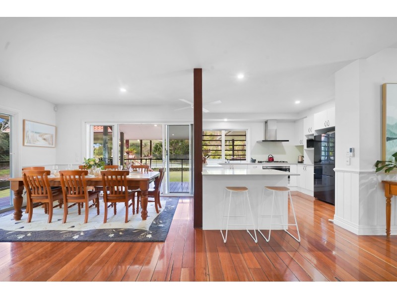 1074 Tallebudgera Creek Road, Tallebudgera Valley QLD 4228