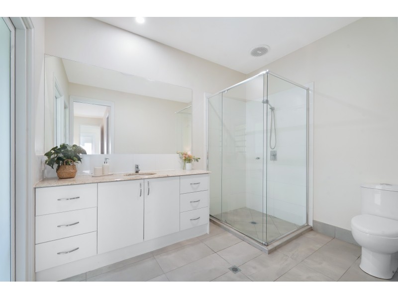 1074 Tallebudgera Creek Road, Tallebudgera Valley QLD 4228