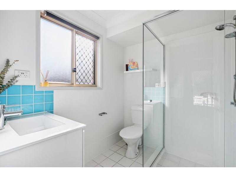 2/7 Dartmouth Court, Varsity Lakes QLD 4227
