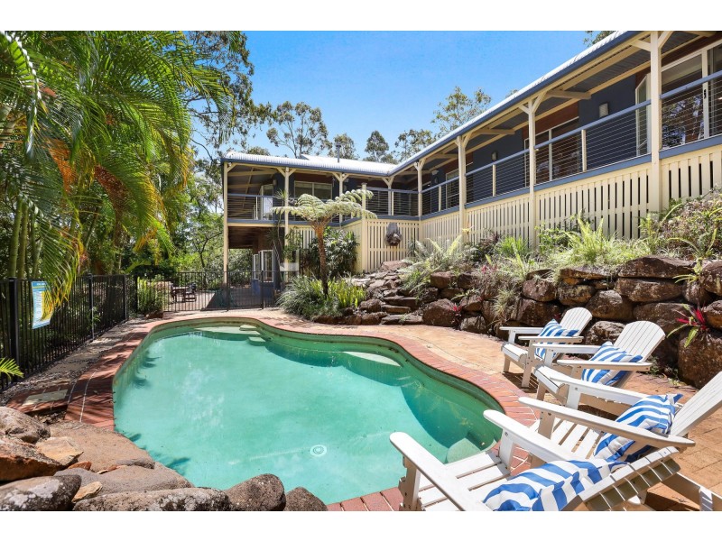 44 Harry Mills Drive, Worongary QLD 4213