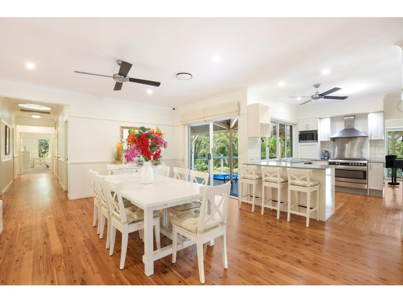 44 Harry Mills Drive, Worongary QLD 4213