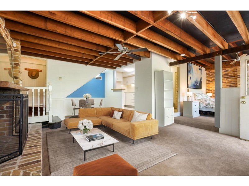 44 Harry Mills Drive, Worongary QLD 4213