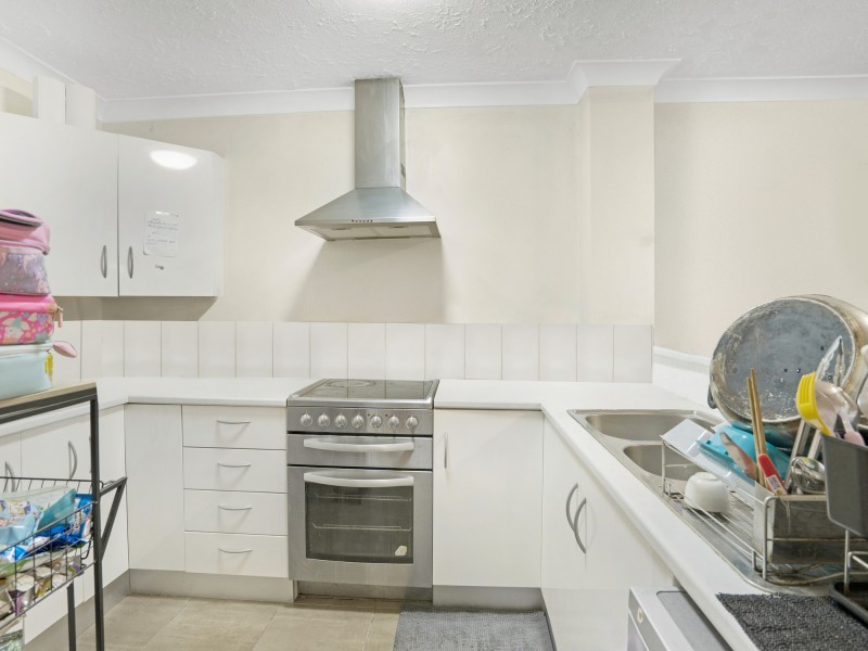 1/19 Monaco Street, Surfers Paradise QLD 4217