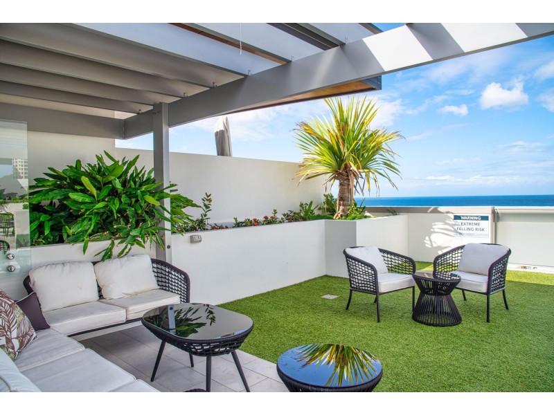 602/10 Third Avenue, Palm Beach QLD 4221