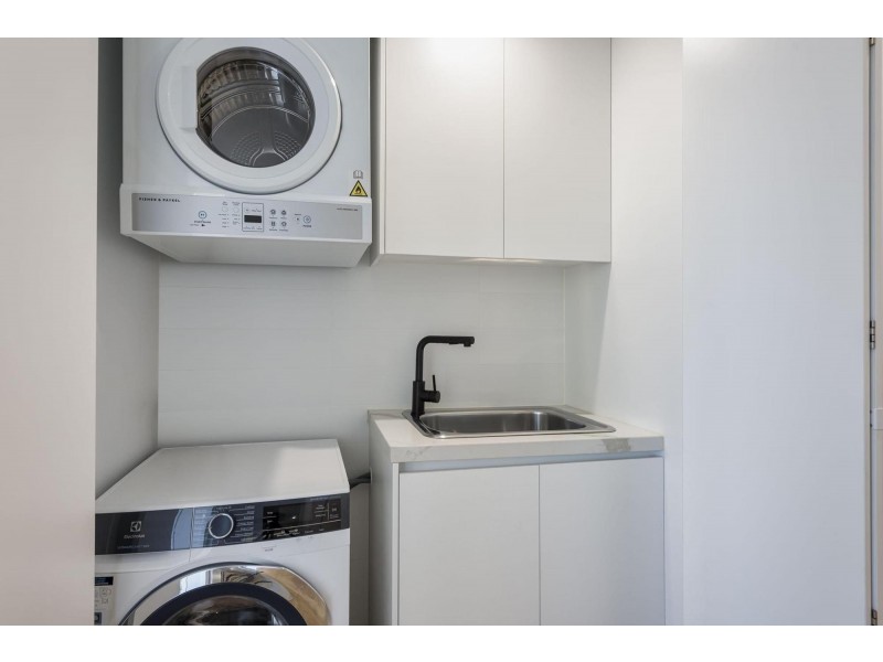 602/10 Third Avenue, Palm Beach QLD 4221