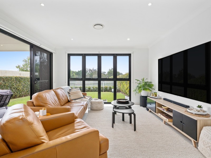 24 Peninsula Drive, Robina QLD 4226