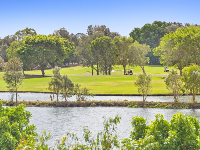 24 Peninsula Drive, Robina QLD 4226