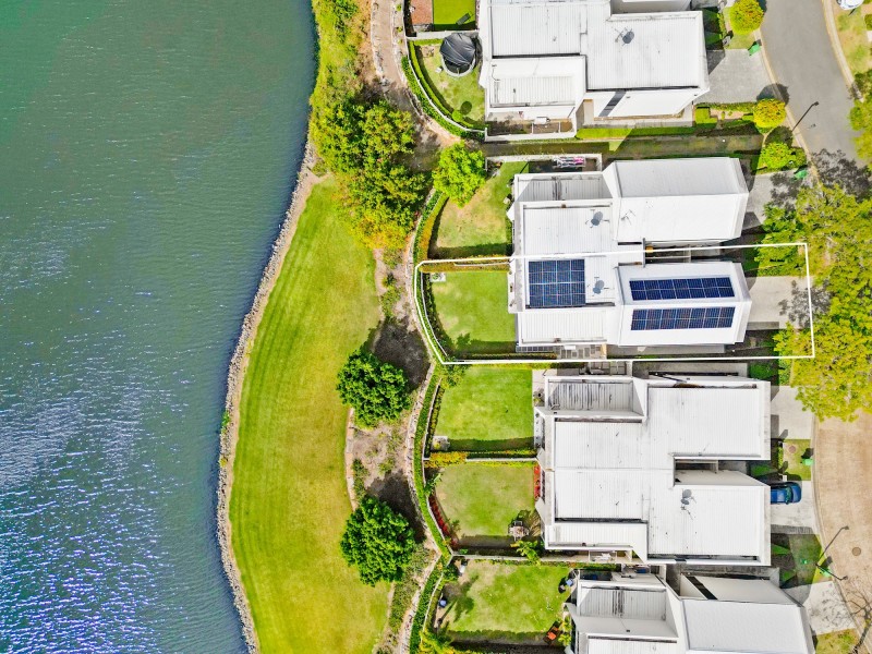24 Peninsula Drive, Robina QLD 4226