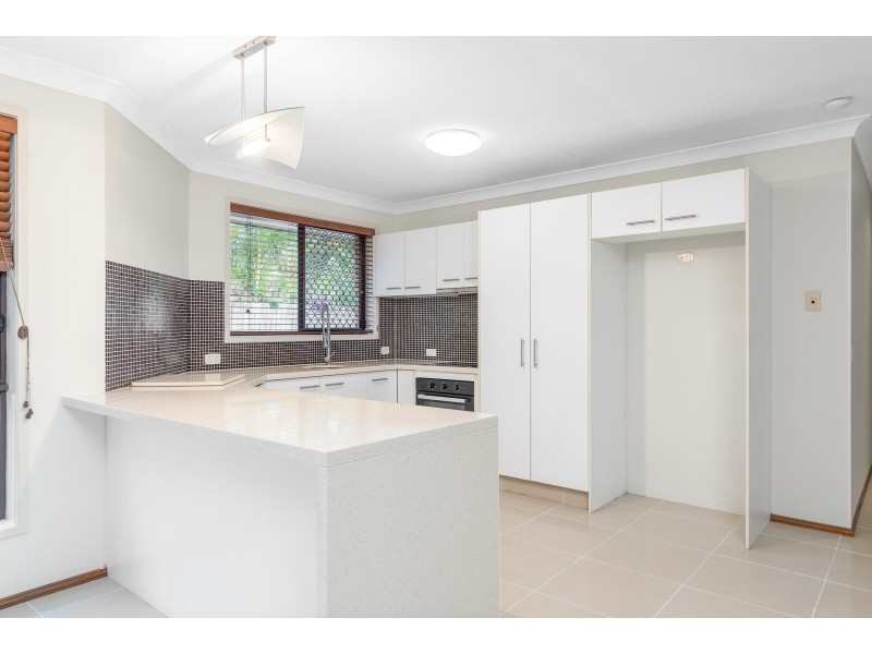 11 Encamp Street, Reedy Creek QLD 4227