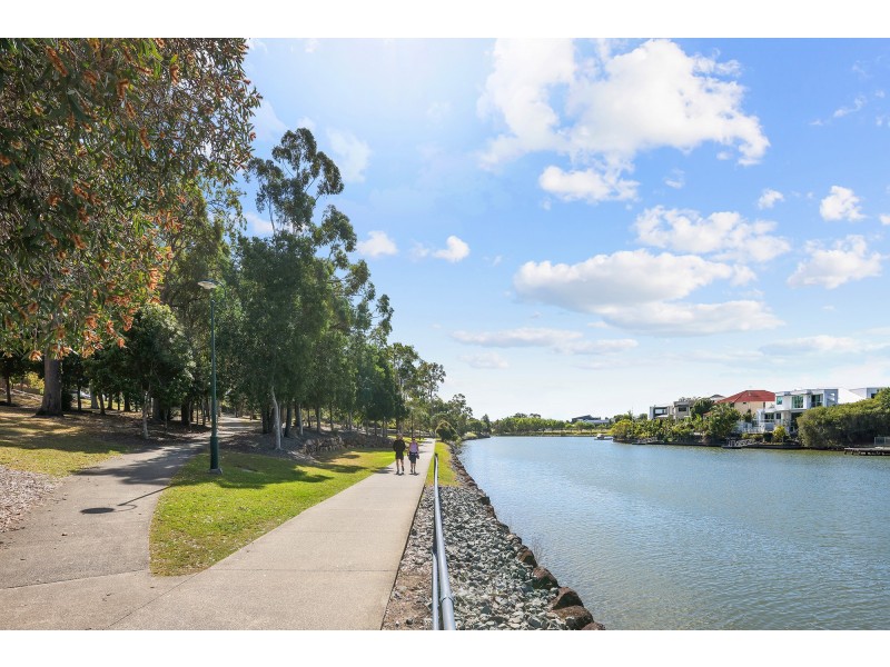 1/35 Bayswater Avenue, Varsity Lakes QLD 4227