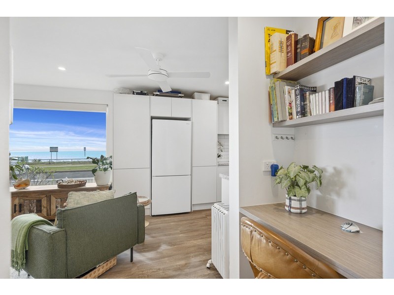 16/8-12 Marine Parade, Miami QLD 4220