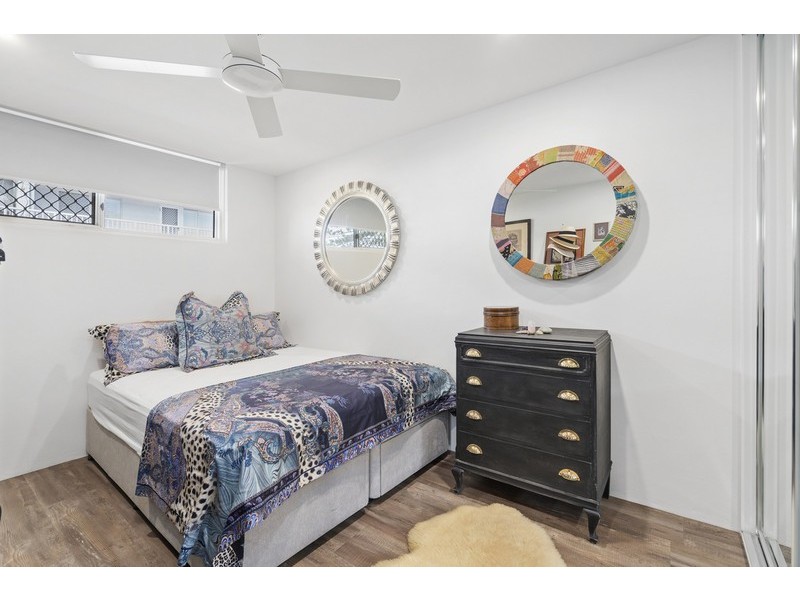 16/8-12 Marine Parade, Miami QLD 4220