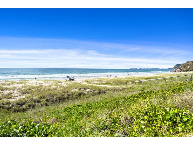 16/8-12 Marine Parade, Miami QLD 4220