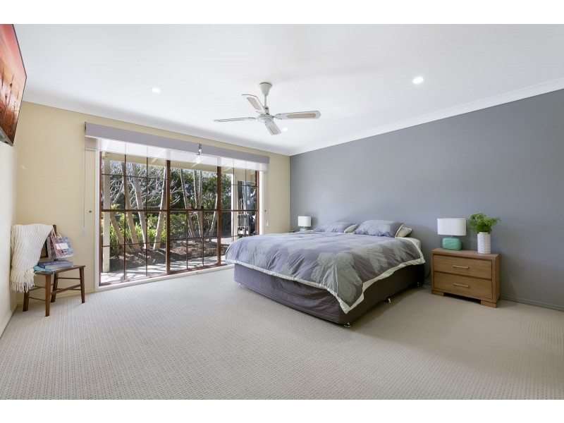 4 Frank Burg Court, Worongary QLD 4213