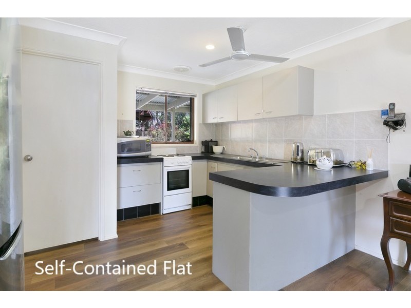 4 Frank Burg Court, Worongary QLD 4213