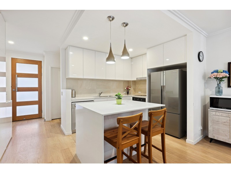 39 Manhattan Avenue, Robina QLD 4226