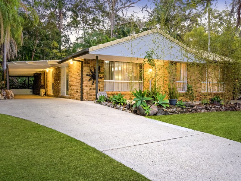 11 Haylett Court, Tallai QLD 4213