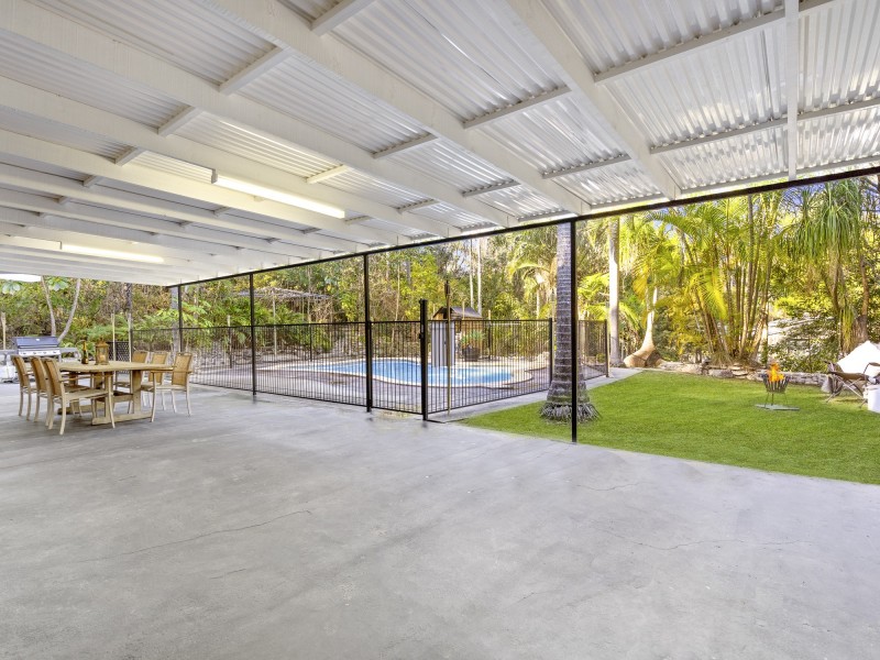 11 Haylett Court, Tallai QLD 4213