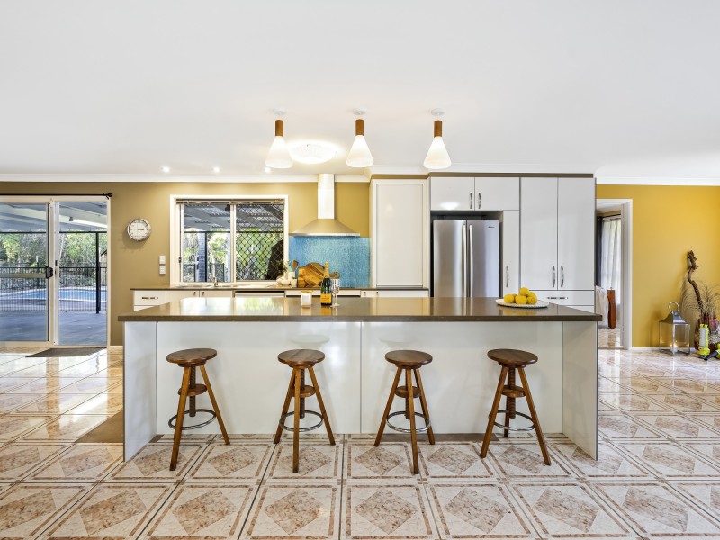 11 Haylett Court, Tallai QLD 4213