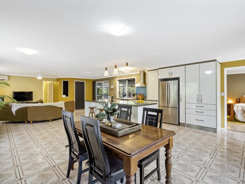 11 Haylett Court, Tallai QLD 4213