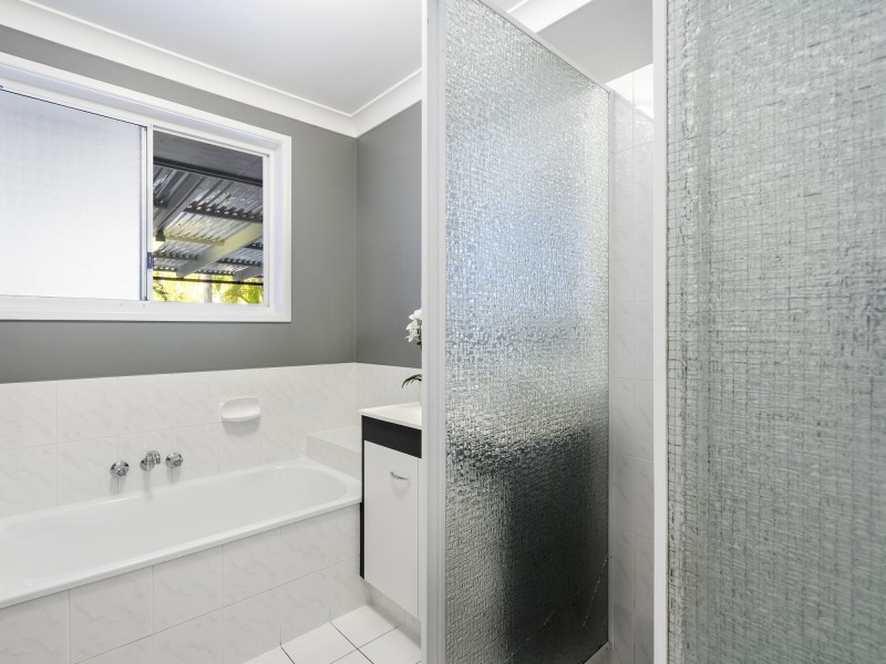 11 Haylett Court, Tallai QLD 4213