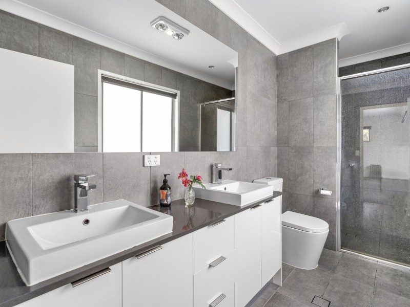 27 Bellatrix Street, Reedy Creek QLD 4227
