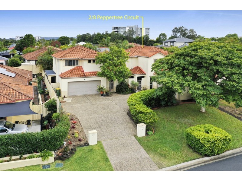 2/8 Peppertree Circuit, Robina QLD 4226