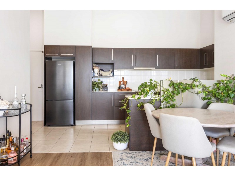 1602/12-14 Executive Drive, Burleigh Waters QLD 4220