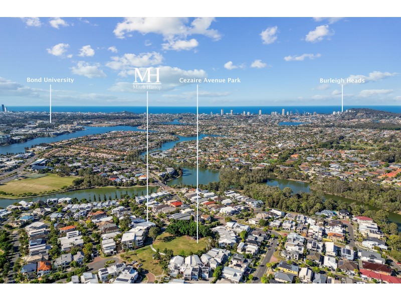 8/10 Valbonne Avenue, Varsity Lakes QLD 4227