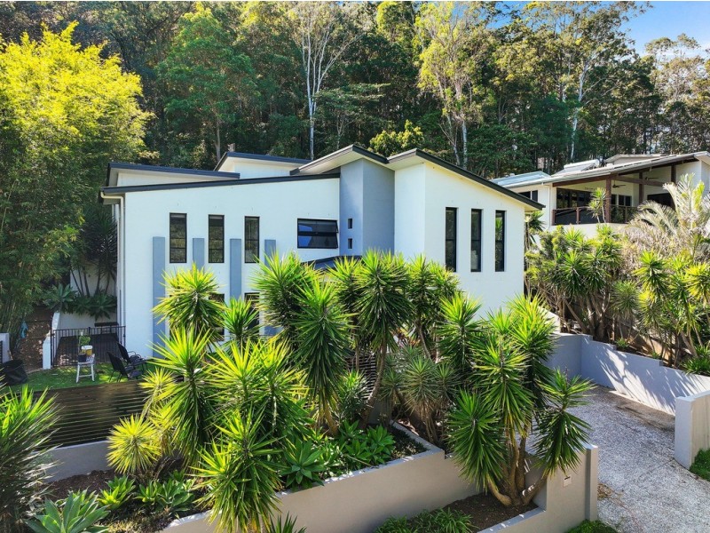 4 Elmes Court, Mudgeeraba QLD 4213