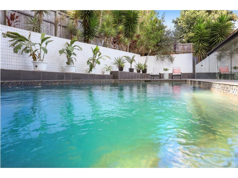 4 Elmes Court, Mudgeeraba QLD 4213