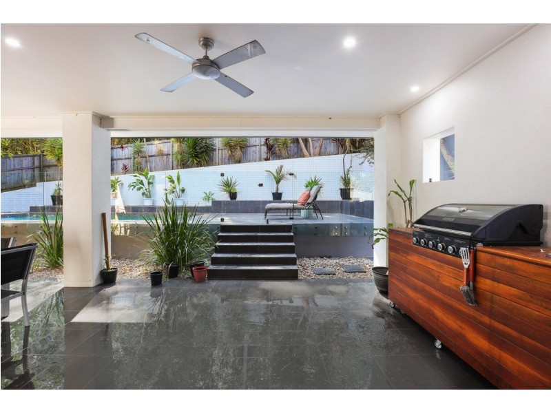 4 Elmes Court, Mudgeeraba QLD 4213