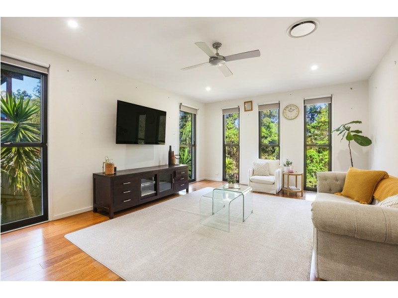 4 Elmes Court, Mudgeeraba QLD 4213