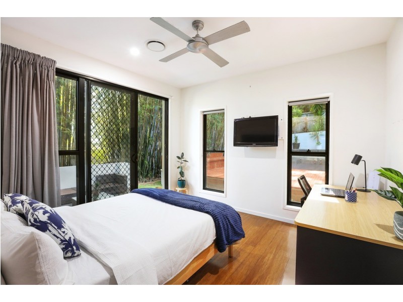 4 Elmes Court, Mudgeeraba QLD 4213