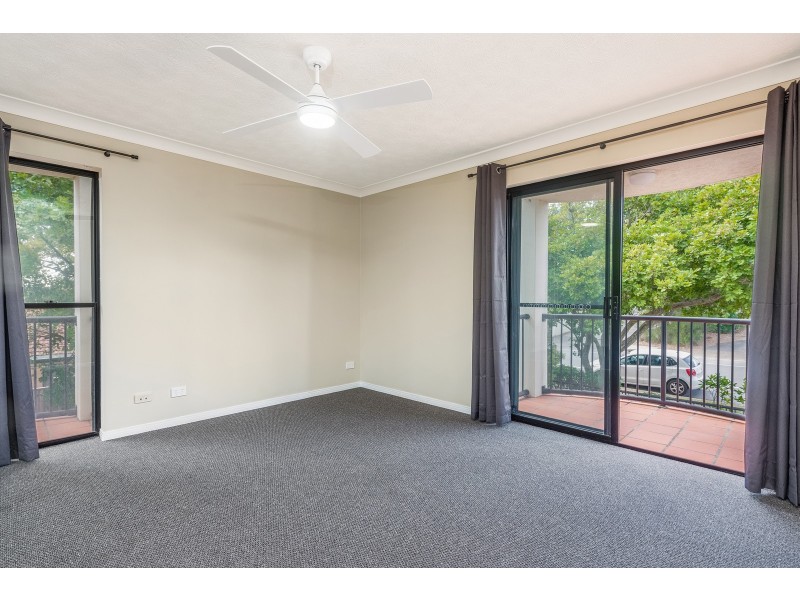 9/25-27 Commerce Drive, Robina QLD 4226